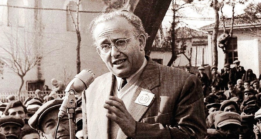 Manevi Kalkınmanın Mimarı: Tevfik İleri